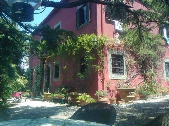 Villa in vendita a Montenero Livorno 500 mq Rif: 911471