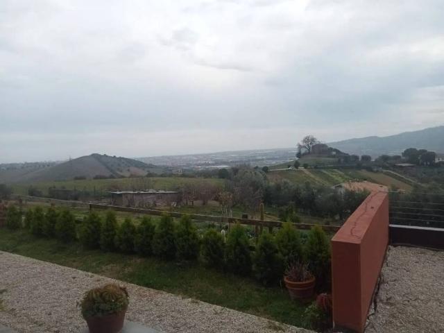 Villa in vendita a Monteprandone AP