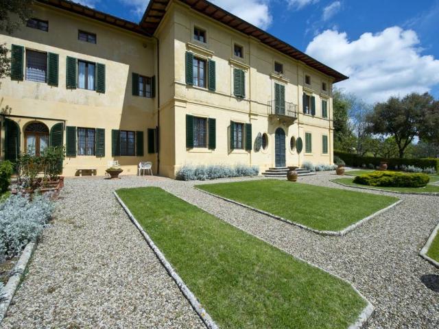 Villa in vendita a Monteriggioni SI