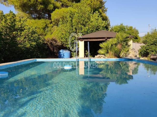 Villa in vendita a Monterosso Almo RG