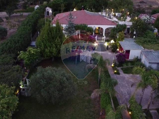 Villa in vendita a Monterosso Almo RG