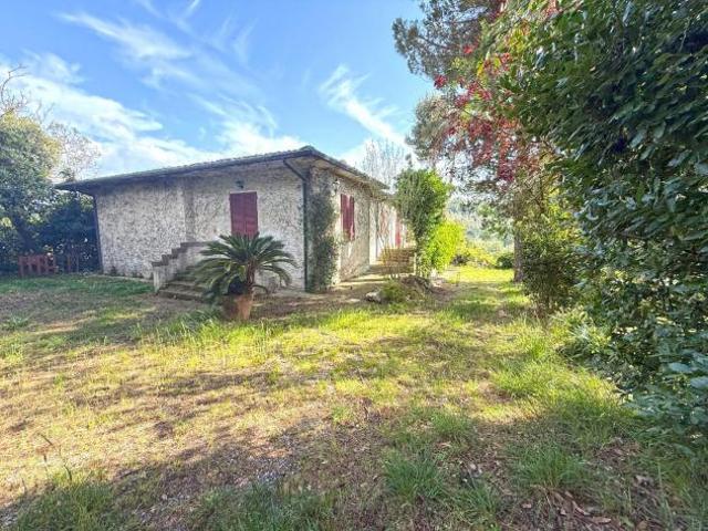Villa in vendita a Montescudaio 220 mq Rif: 1409705