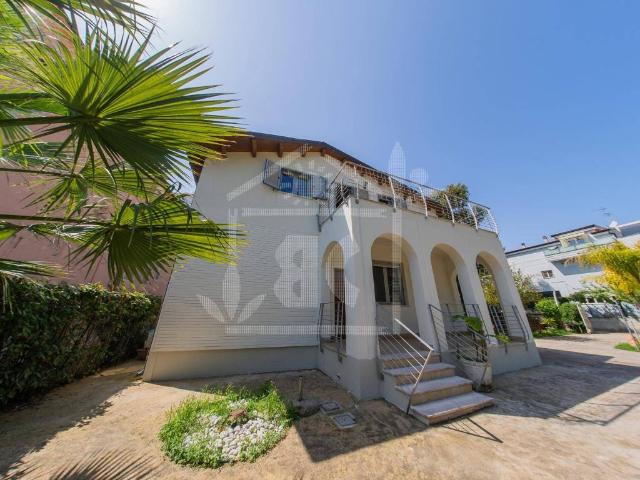 Villa in vendita a Montesilvano PE