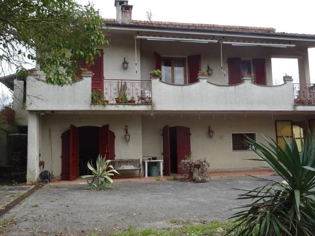 Villa in vendita a Montespertoli