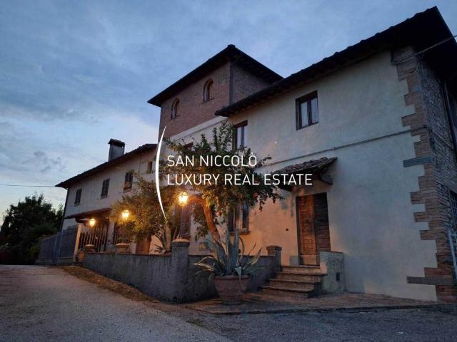 Villa in vendita a Montespertoli FI