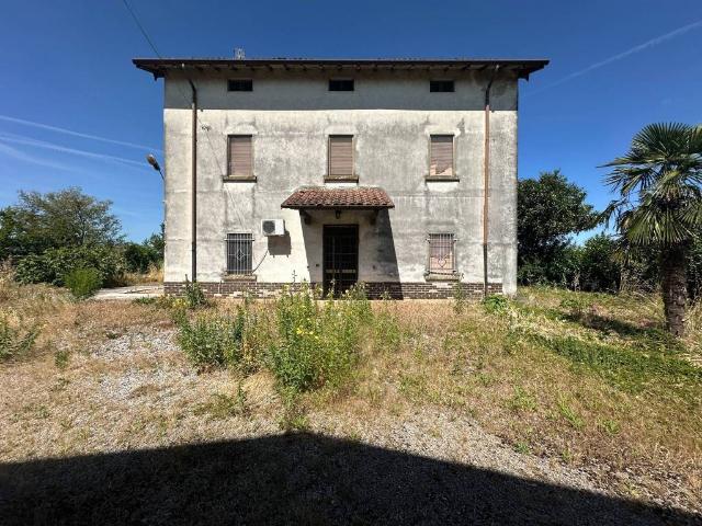 Villa in vendita a Montichiari BS