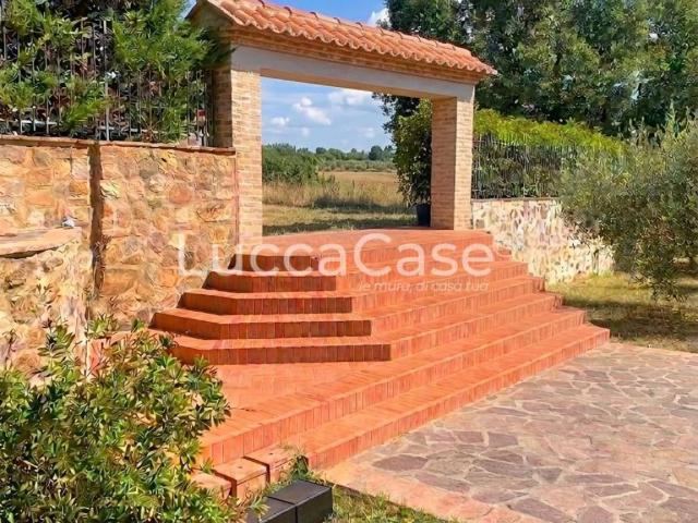 Villa in vendita a Monticiano SI