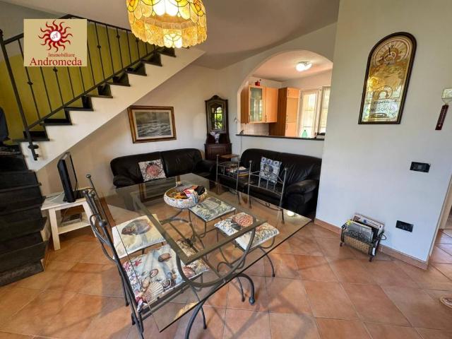 Villa in vendita a Montignoso MS