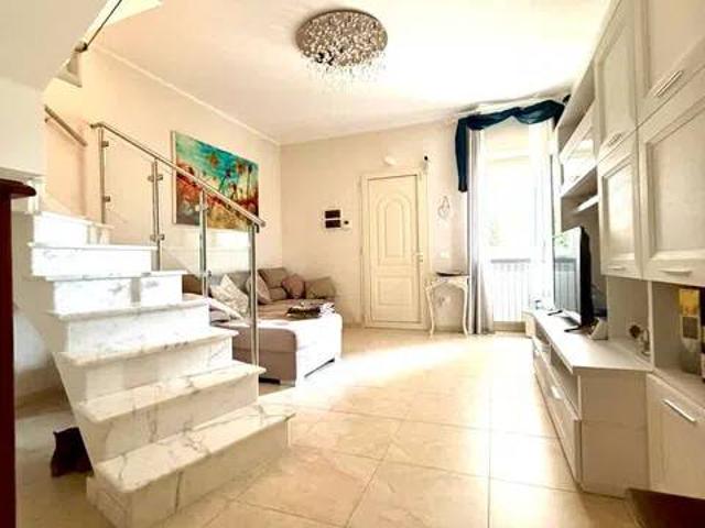 Villa in vendita a Montignoso MS