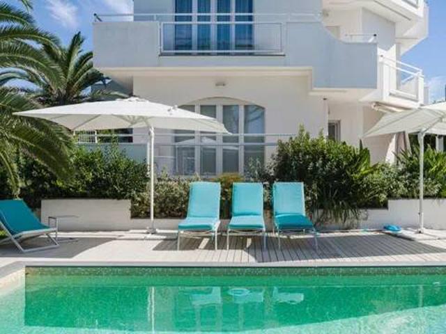 Villa in vendita a Montignoso MS
