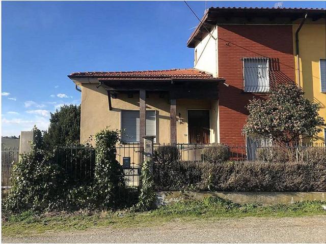 Villa in vendita a Montù Beccaria PV