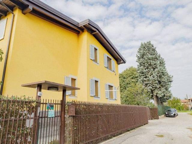 Villa in vendita a Monza