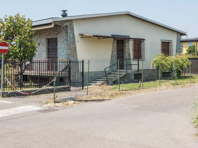 Villa in vendita a Monza MB