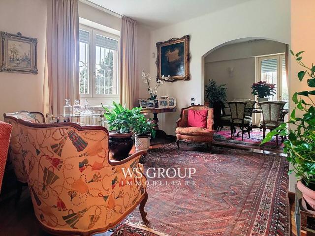Villa in vendita a Monza MB