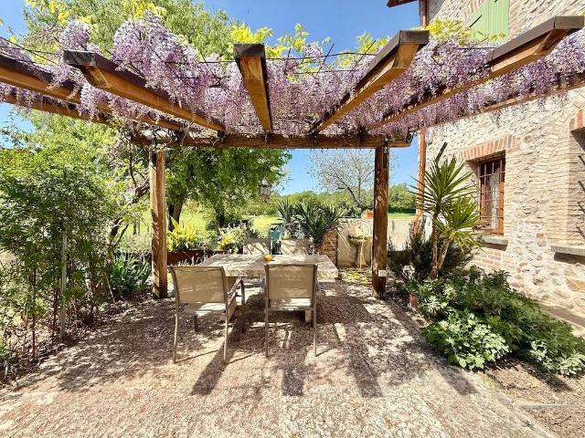 Villa in vendita a Monzambano MN