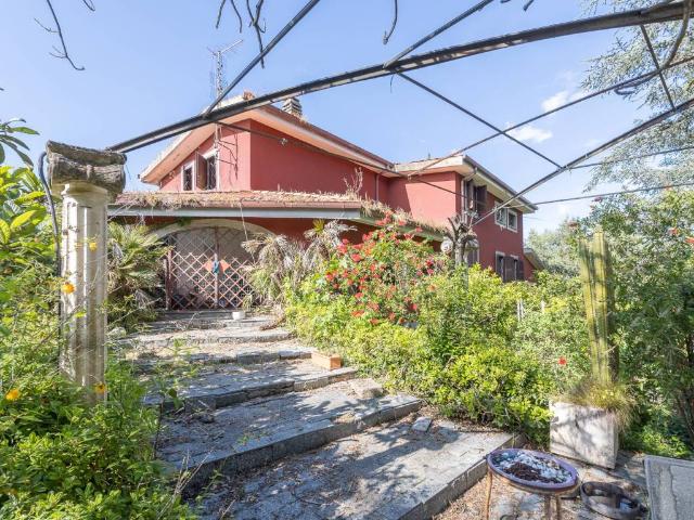 Villa in vendita a Morlupo RM