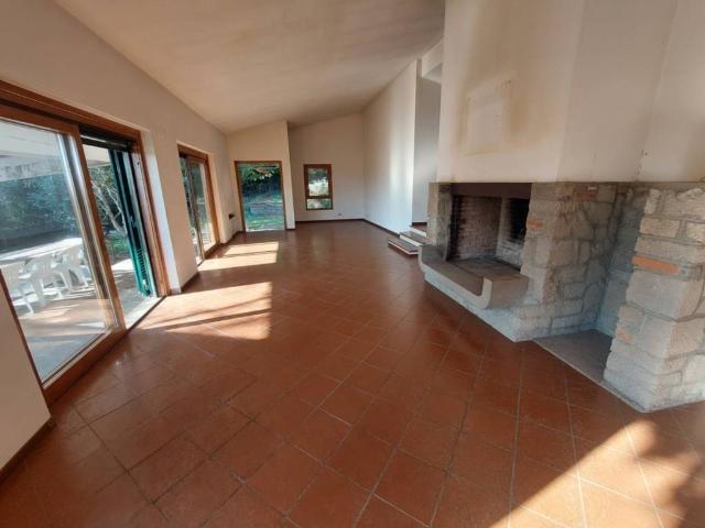 Villa in vendita a Morlupo RM