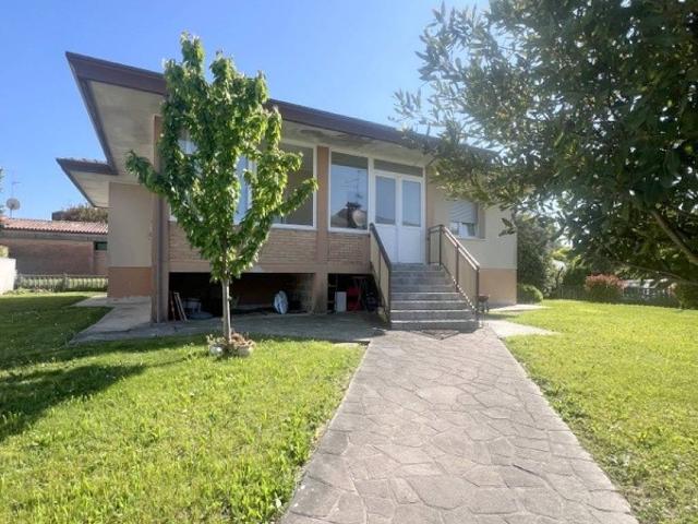 Villa in vendita a Morsano al Tagliamento PN