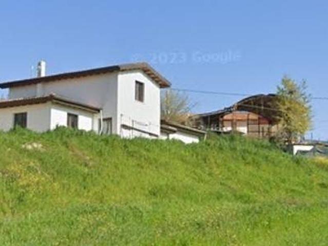 Villa in vendita a Morro d'Oro TE
