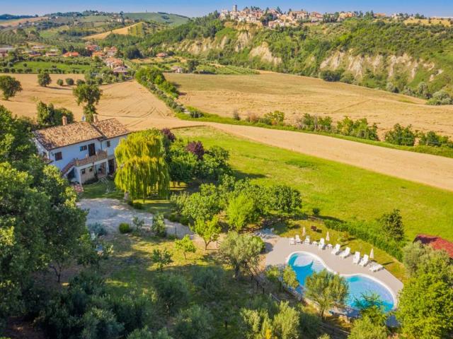 Villa in vendita a Morro d'Oro TE