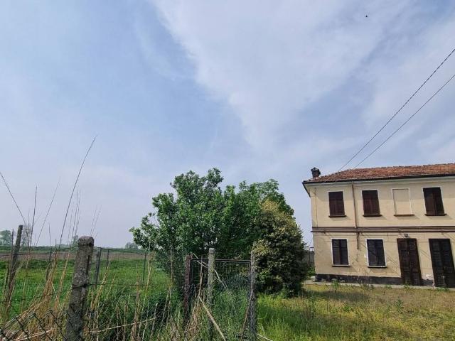 Villa in vendita a Mortara PV