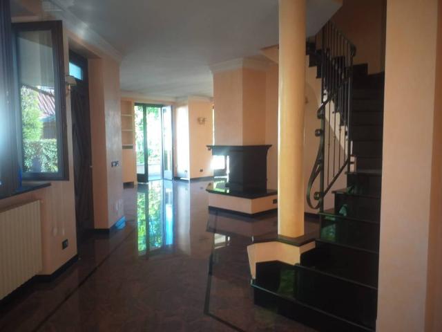 Villa in vendita a Mortara PV