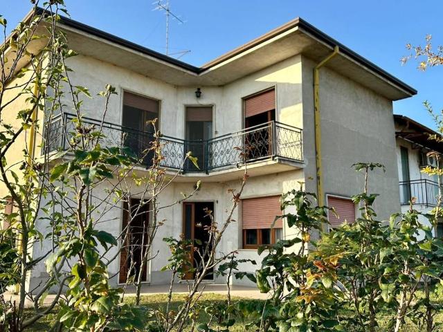 Villa in vendita a Mortara PV