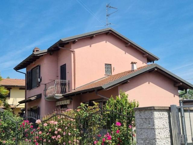 Villa in vendita a Mortara PV