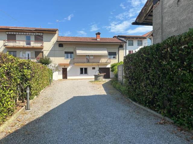 Villa in vendita a Mossa GO