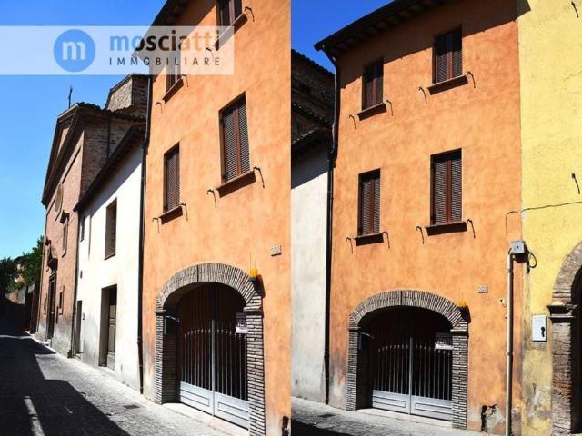 Villa in vendita a Matelica MC