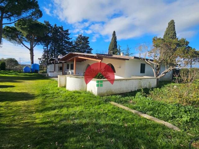 Villa in vendita a Matera MT