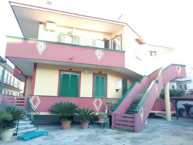 Villa in vendita a Macerata Campania CE