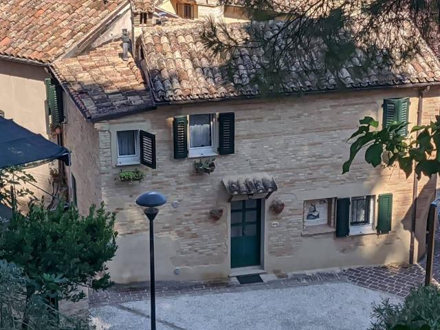 Villa in vendita a Macerata MC