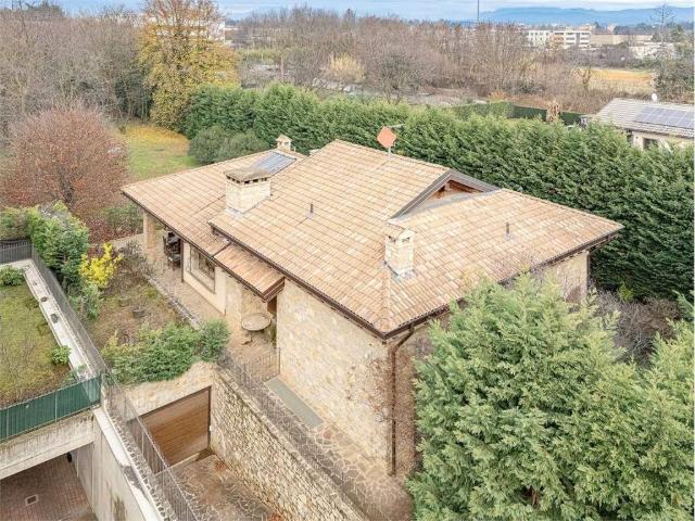 Villa in vendita a Macherio MB