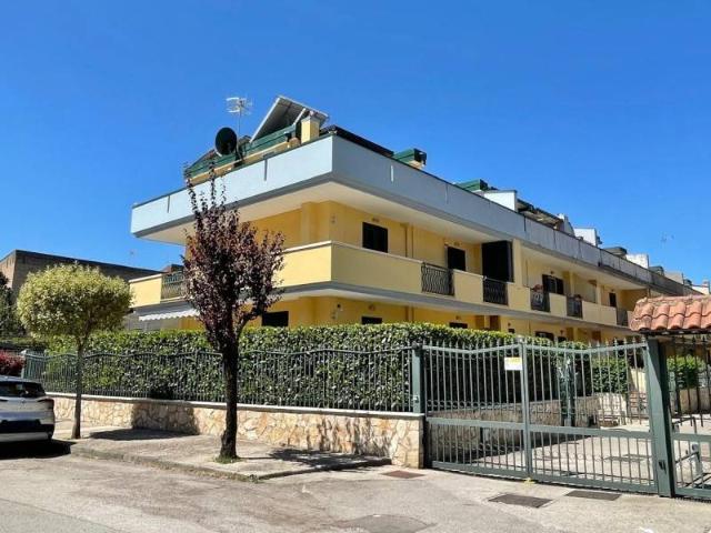 Villa in vendita a Maddaloni CE