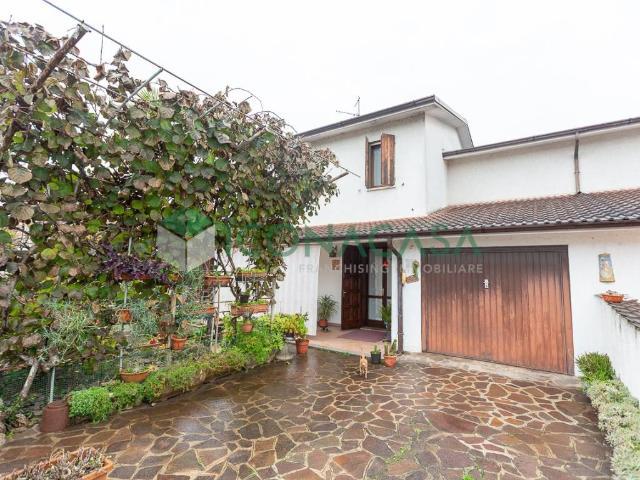 Villa in vendita a Madignano CR