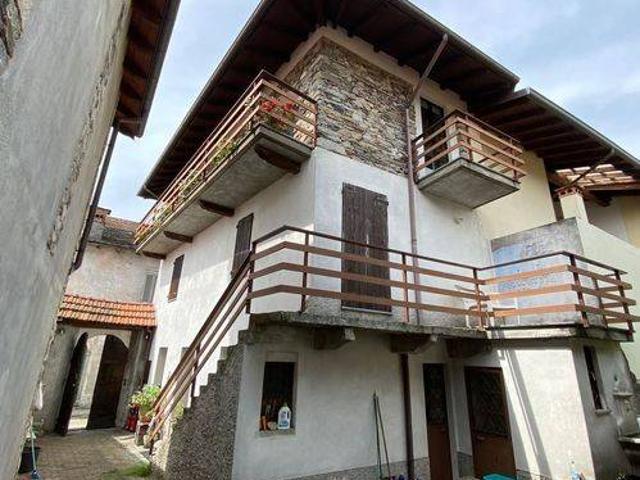 Villa in vendita a Madonna del Sasso VB