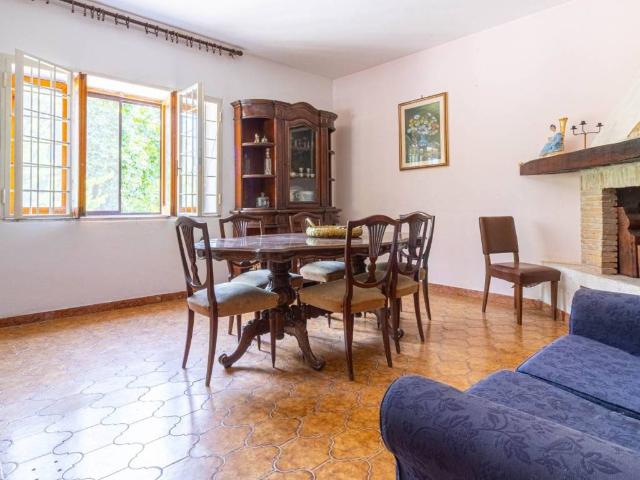 Villa in vendita a Maenza LT