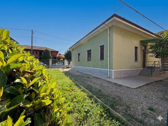Villa in vendita a Magenta MI