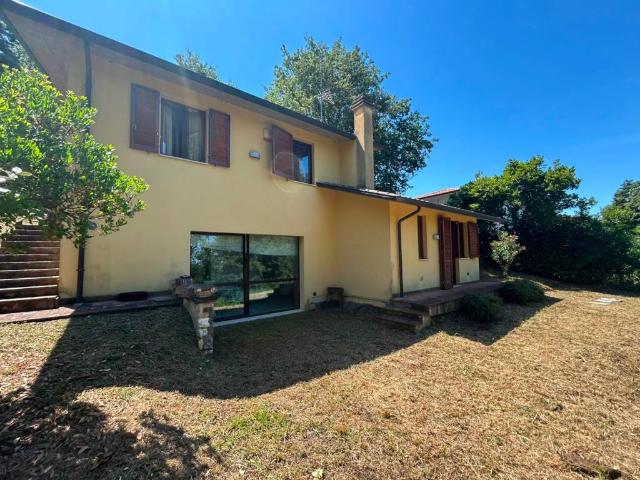 Villa in vendita a Magione PG