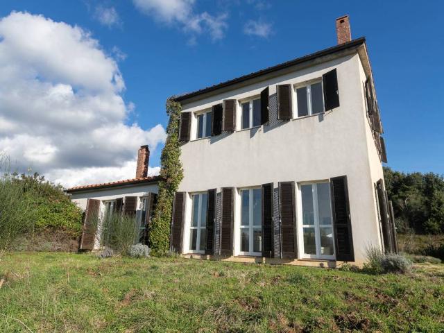 Villa in vendita a Magliano in Toscana GR