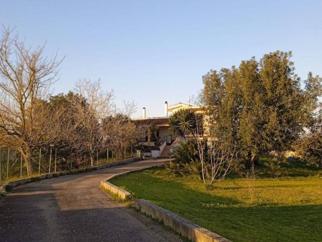Villa in vendita a Maglie LE
