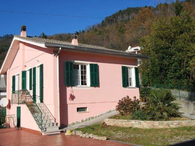 Villa in vendita a Magliolo SV