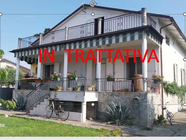 Villa in vendita a Mairano BS