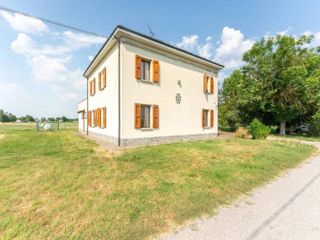Villa in vendita a Malalbergo BO
