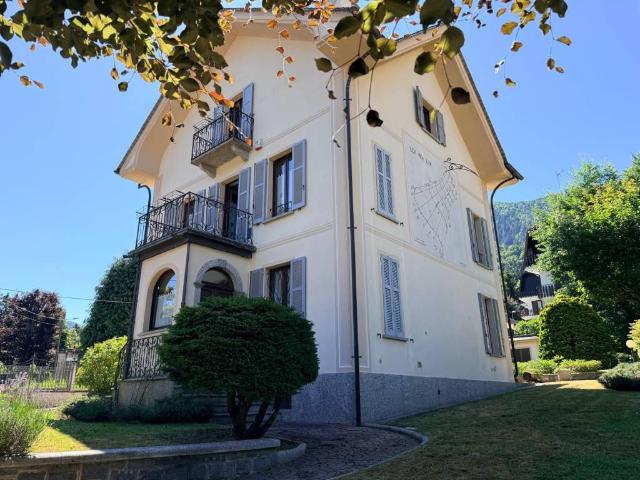 Villa in vendita a Malesco VB