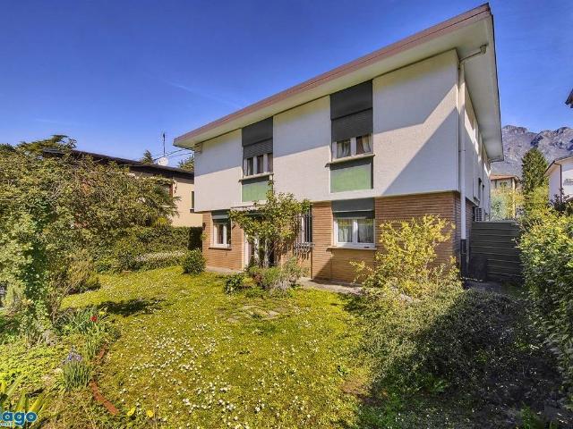 Villa in vendita a Mandello del Lario LC