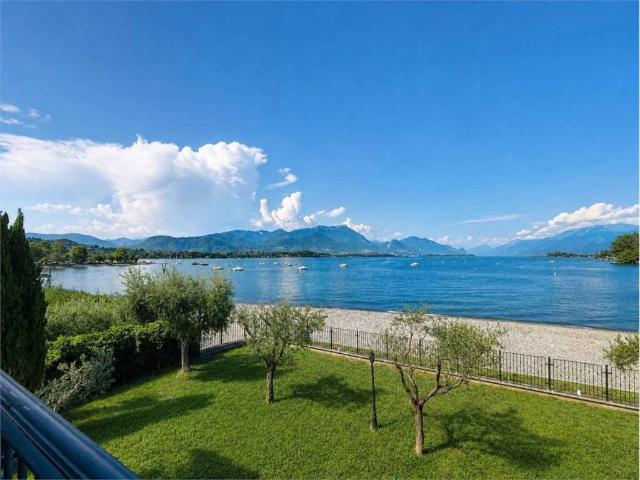 Villa in vendita a Manerba del Garda BS
