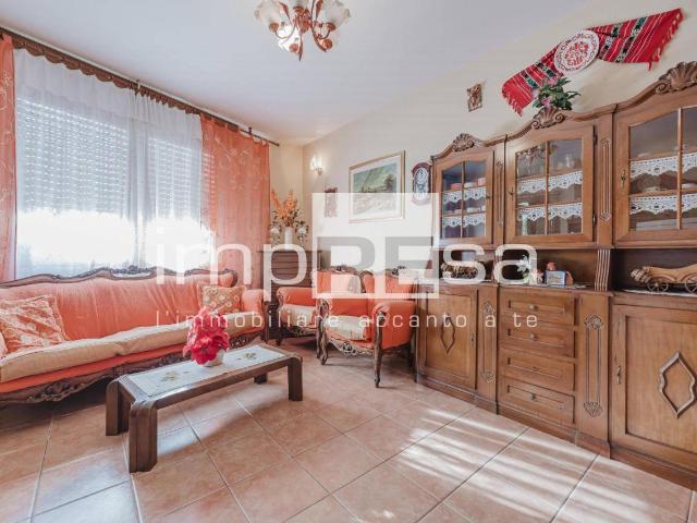 Villa in vendita a Maniago