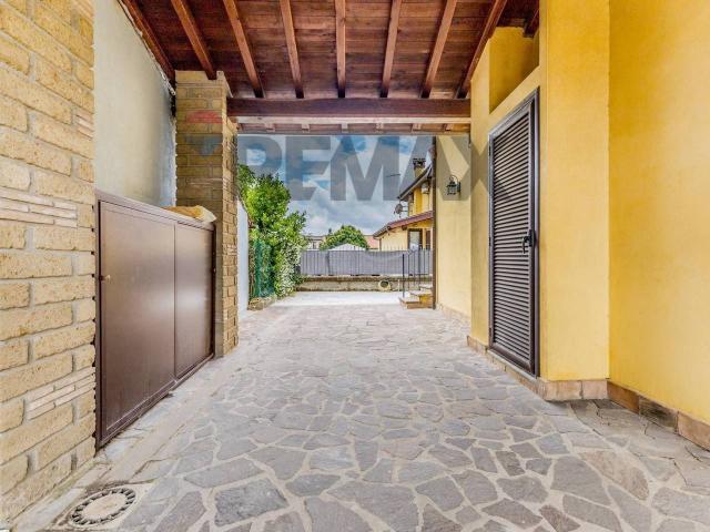 Villa in vendita a Manziana
